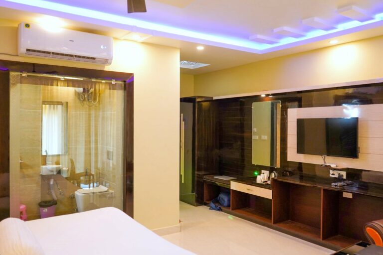 Prince Premium Triple Bed